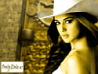 small-w10 - Preity Zinta