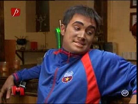 mondenii--banel-la-agatat