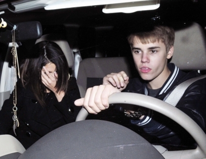  - 2011 Out Having Dinner With Selena Gomez March 1st