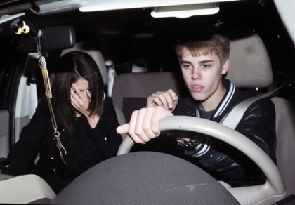  - 2011 Out Having Dinner With Selena Gomez March 1st