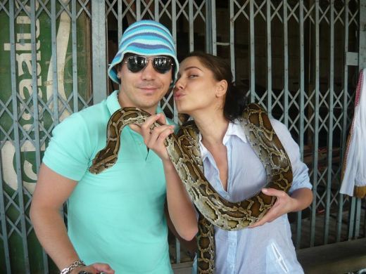 adela-popescu-si-iubitul-ei-marius-impreuna-cu-razvan-fodor-si-iubita-lui-irina-au-fost-in-vacanta-d