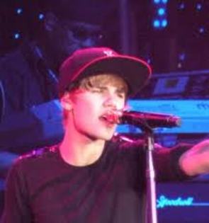 (31) - Justin Biber