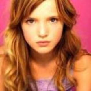 31483996_WNWAHUOTG - bella thorne