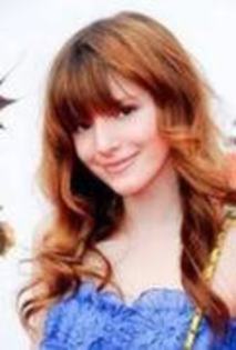 31483950_DQVDRCWNA - bella thorne