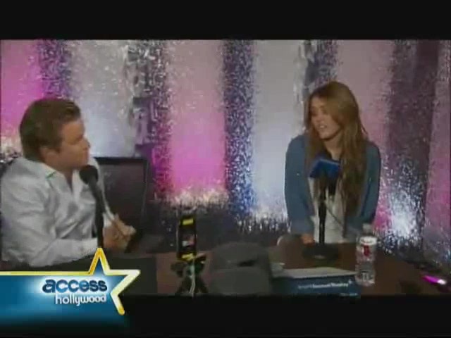 Miley Cyrus Interview Can&#39;t Be Tamed 0037 - 0-0Miley Cyrus Interview Cant Be Tamed