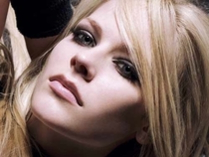 29969658_JKMCEAQYZ - avrill lavigne