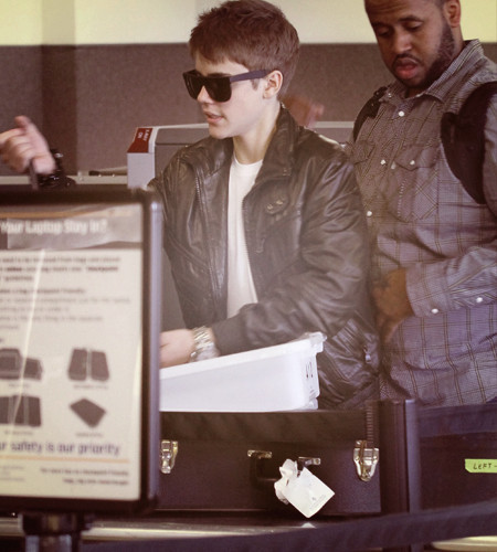 - 2011 Catching A Flight At LAX Airport - Los Angeles California March 3rd