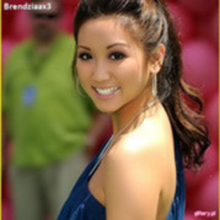 31283399_XUFWESKNH - brenda song