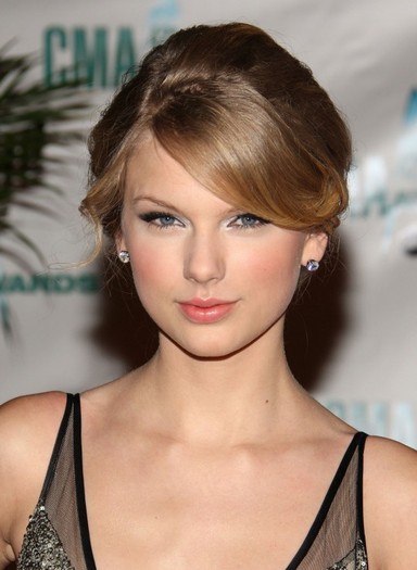 Taylor-Swift-