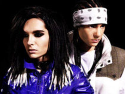 10969832_DSSHHRLGW - Bill si Tom Kaulitz