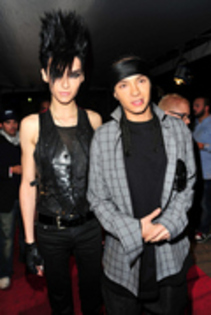 14111862_RSVILOTXB - Bill si Tom Kaulitz