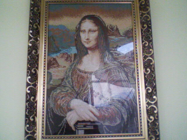Mona Lisa; dupa tablou L. da Vinci
28 culori
dimensiuni 29*42 cm
