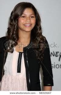 imagesCAVID1EM - Zendaya