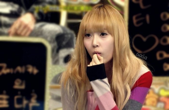 24211_383223843566_205806848566_3753086_2999439_n - Jessica