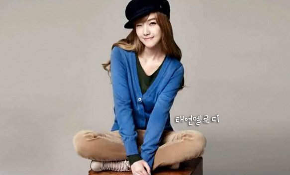 45262_429250233566_205806848566_4860101_7057550_n - Jessica