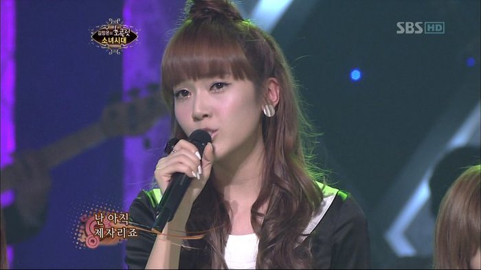 148380_469100398566_205806848566_5524656_433249_n - Jessica