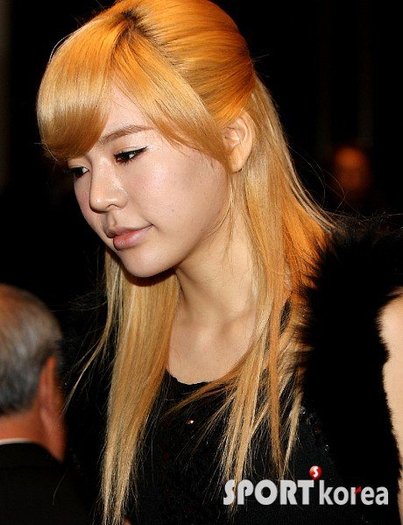 162750_477391593566_205806848566_5640880_5704369_n - Sunny