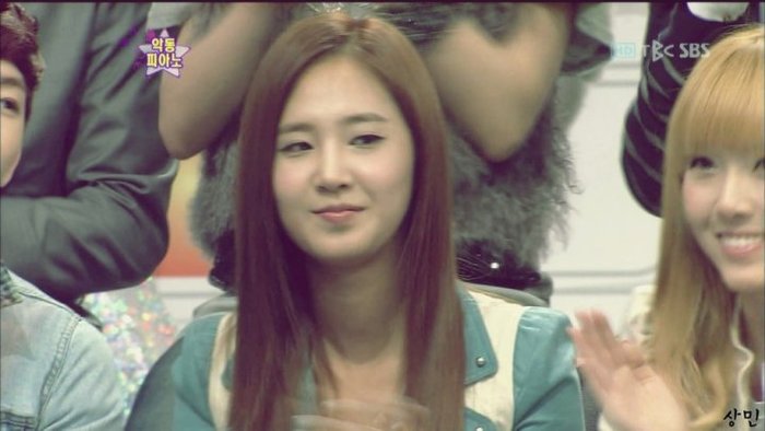 26071_381973573566_205806848566_3714353_845187_n - Yuri