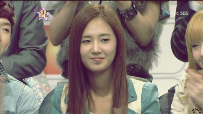 26071_381973578566_205806848566_3714354_5950772_n - Yuri