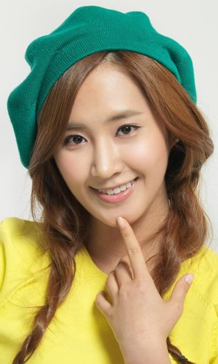 35994_407840798566_205806848566_4337397_775024_n - Yuri