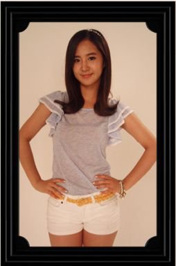 74419_457860588566_205806848566_5387191_3547658_n - Yuri