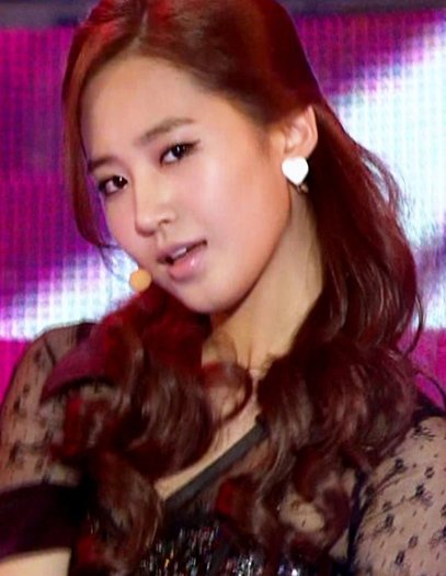 154181_467237768566_205806848566_5500482_5834098_n - Yuri