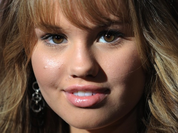 610x - Poze Debby Ryan