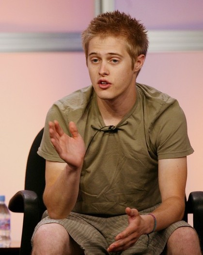 Lucas+Grabeel+2007+Summer+TCA+Tour+Day+5+9LbrWVzFQy3l - Lucas Grabeel