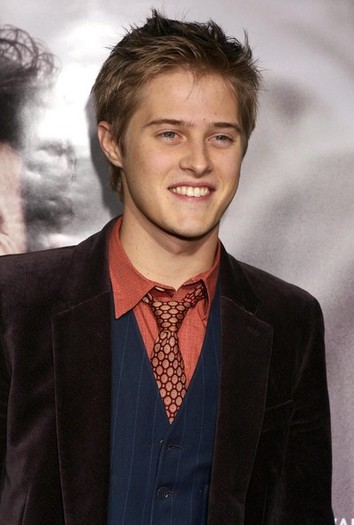 Lucas+Grabeel+Milk+Los+Angeles+Premiere+W4QzPzoJ4NUl - Lucas Grabeel