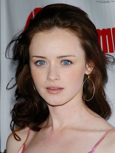 001 - poze Alexis Bledel