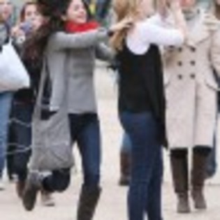 selena-gomez-paris-stroll-22_0-97x97 selena-gomez-paris-stroll-22_0-97x97