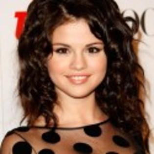 Selena-Gomez-poze-31-125x125