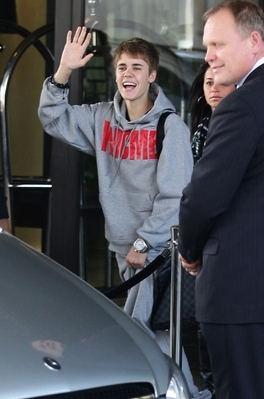  - 2011 Leaving His Hotel In Birmingham March 4th