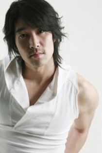 180px-Parksangwook1 - a---park sang wook---a