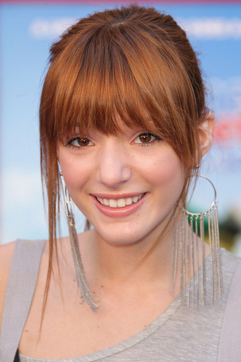 Bella+Thorne+Premiere+Touchstone+Pictures+mITsKYgx7Xfl - Bella Thorne