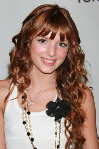 Bella+Thorne+Disney+ABC+Television+Group+Summer+9A72tWmSPX7l