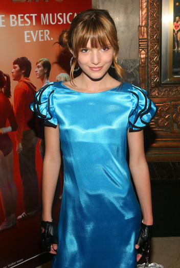 Bella+Thorne+Opening+Night+Chorus+Line+Pantages+qviYsx_DAC_l