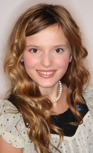 Bella+Thorne+Autism+Speaks+6th+Annual+Acts+pbdshoElSNpl