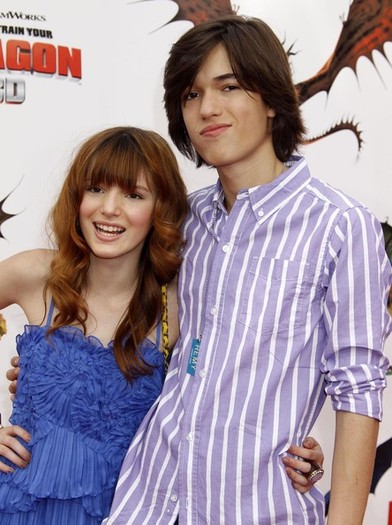 Bella+Thorne+How+Train+Dragon+Los+Angeles+GI3-xcUmVWnl