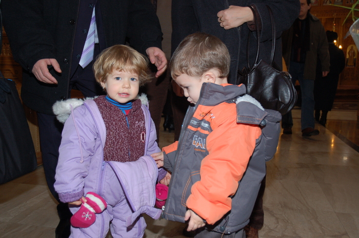 DSC_4711 - botezul fiului meu UNDE DOAR EL A BAUT LAPTE