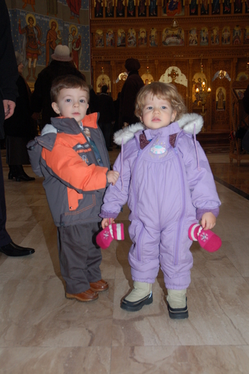 DSC_4712 - botezul fiului meu UNDE DOAR EL A BAUT LAPTE