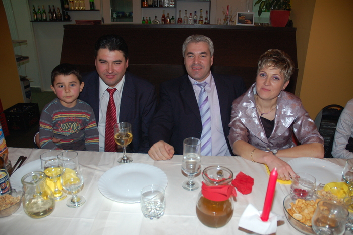 NASI SI BABU DAN CU COPILUL