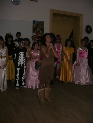 057 - Halloween clasa a Va A 2010