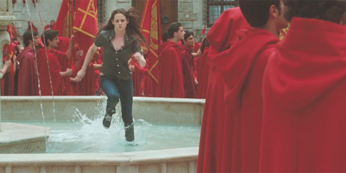 new-moon-fountain - TWwilight New Moon