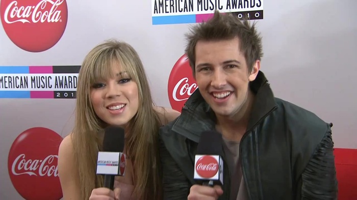 2010 Red Carpet Interview (American Music Awards) 008 - 0-0 2010 Red Carpet Interview American Music Awards