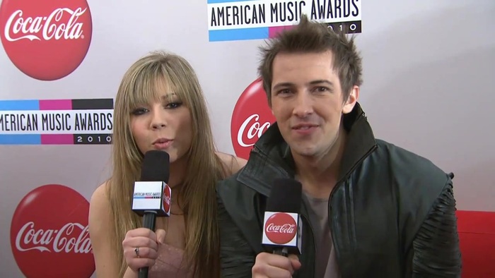 2010 Red Carpet Interview (American Music Awards) 017 - 0-0 2010 Red Carpet Interview American Music Awards