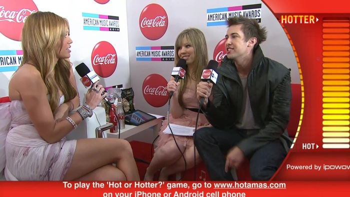 2010 Red Carpet Interview (American Music Awards) 104