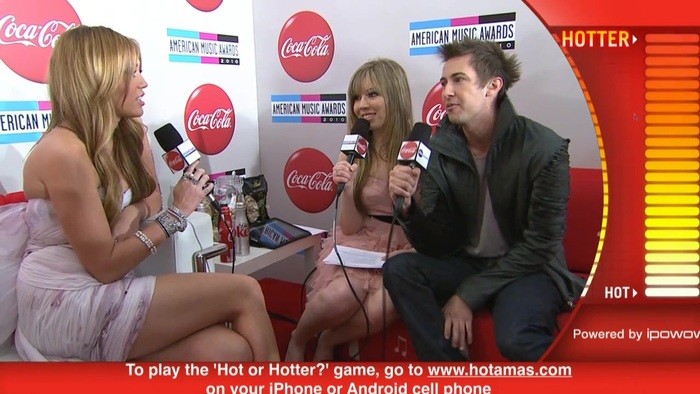 2010 Red Carpet Interview (American Music Awards) 106