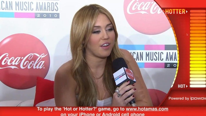 2010 Red Carpet Interview (American Music Awards) 132