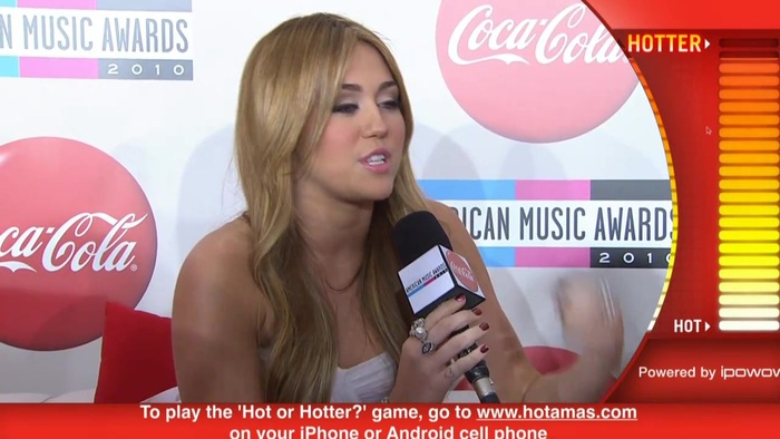 2010 Red Carpet Interview (American Music Awards) 154